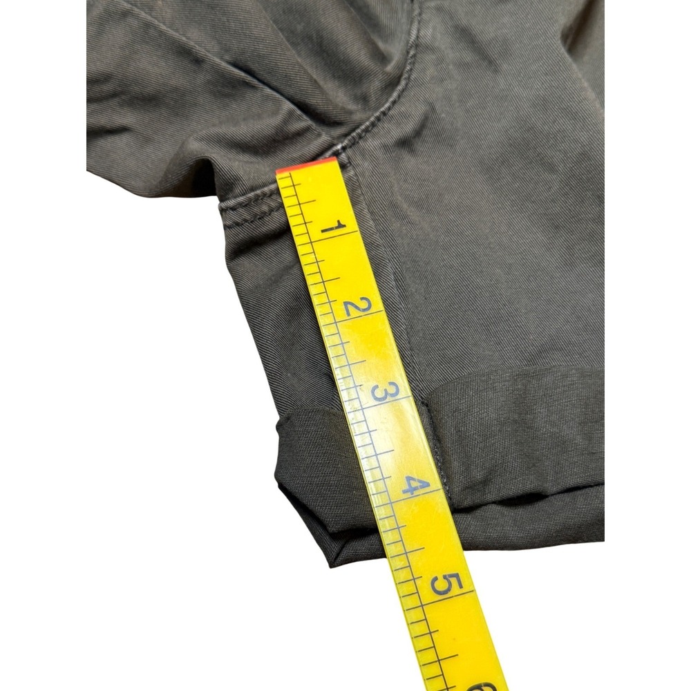 White House Black Market Pret-A-Play Mid-Rise 4.5" Shorts Sergeant Green Size 12 - Picture 5 of 8